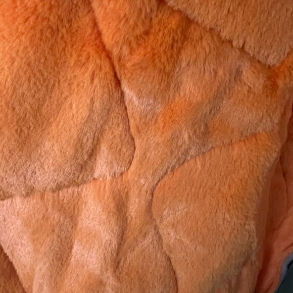 Good American Quilted Sherpa Shacket - Size 00/0 (XS/S) - Picture 4 of 4